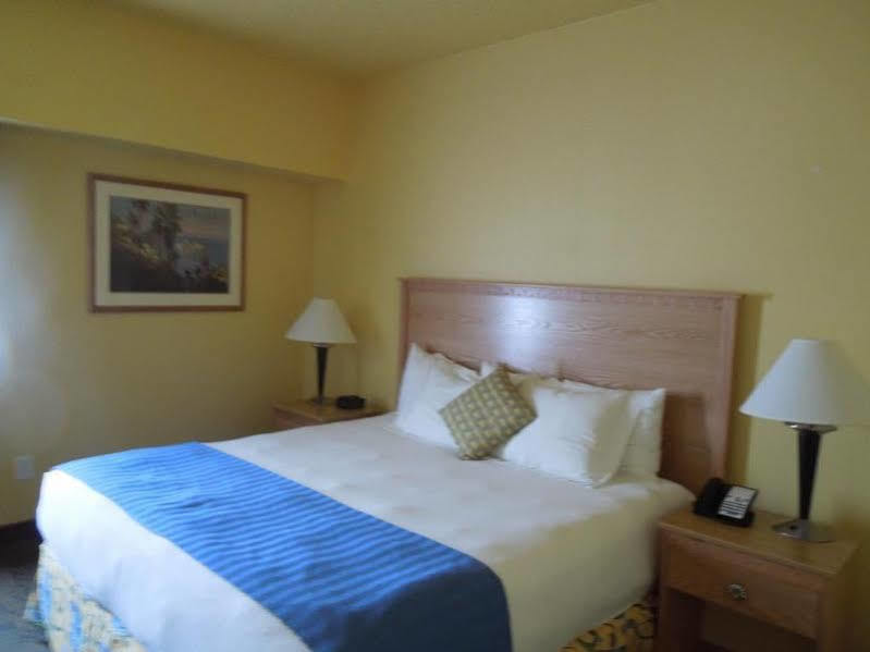The Atrium Resort, Virginia Beach By Vacatia Esterno foto